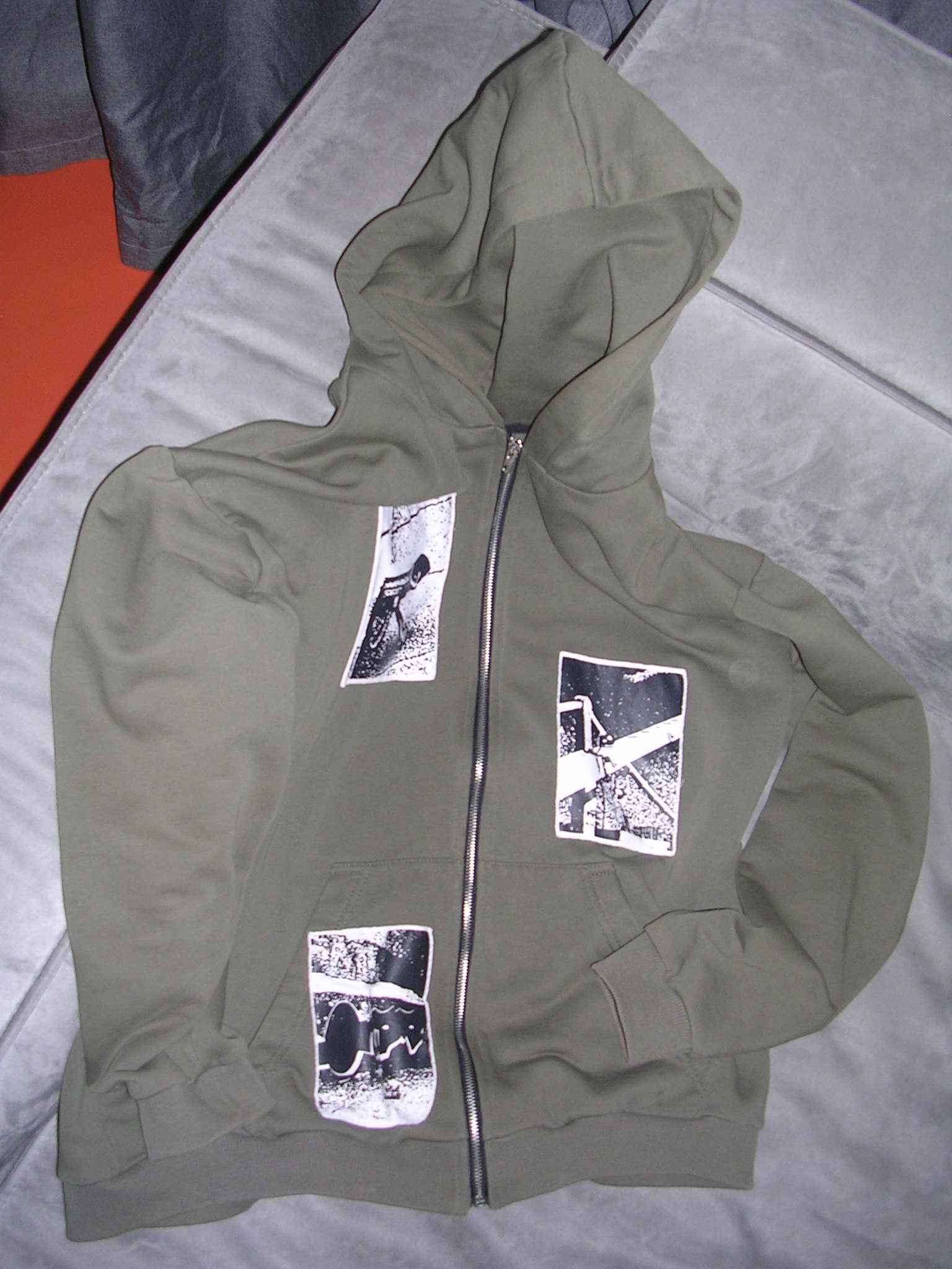 STREETS ECHO in GREEN